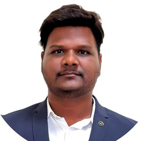 Portrait of Dr. Thennavan M